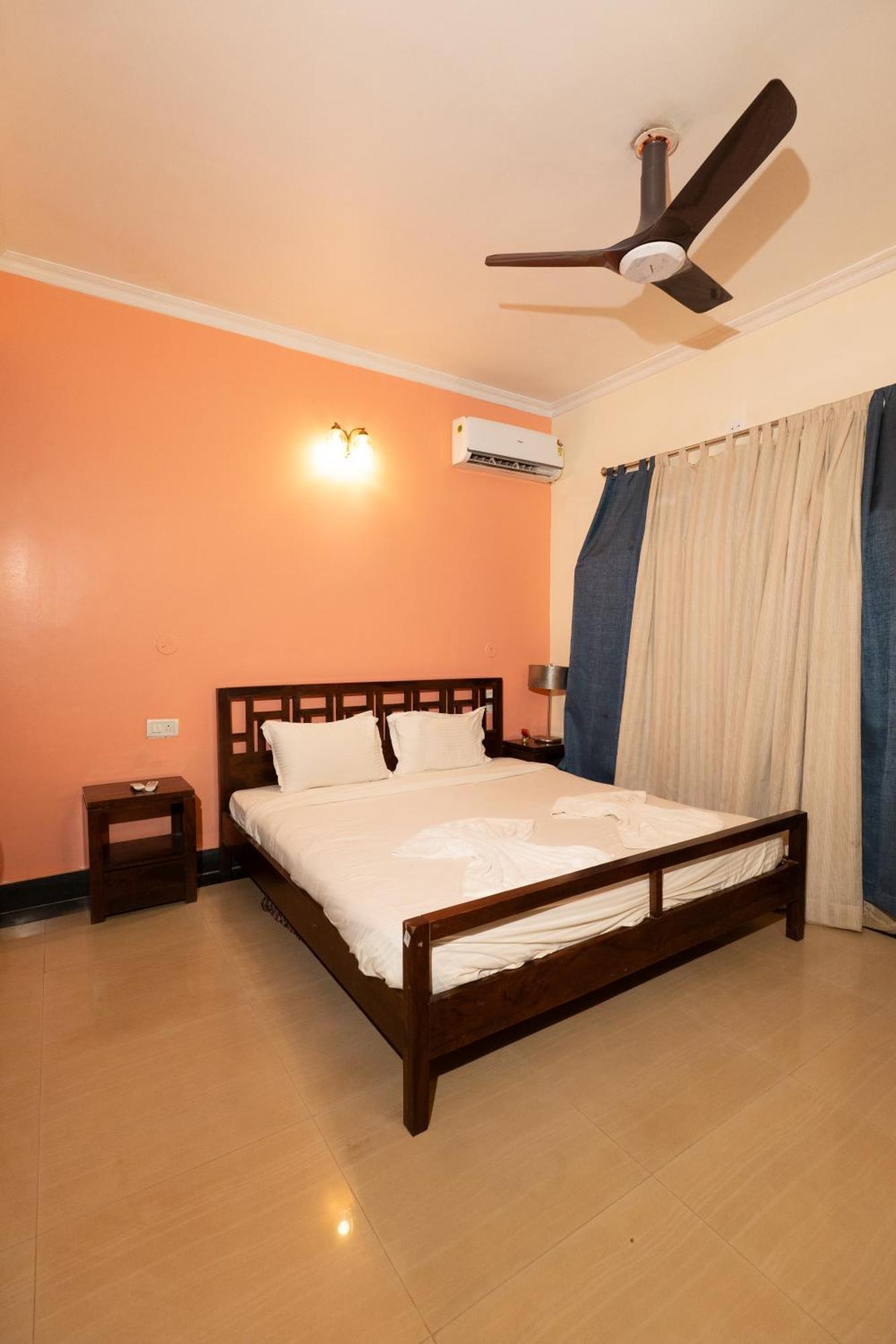 Villa M - Lagoon 4 Calangute 3Bhk Pool Facing, Breakfast Included Old Goa Exterior foto